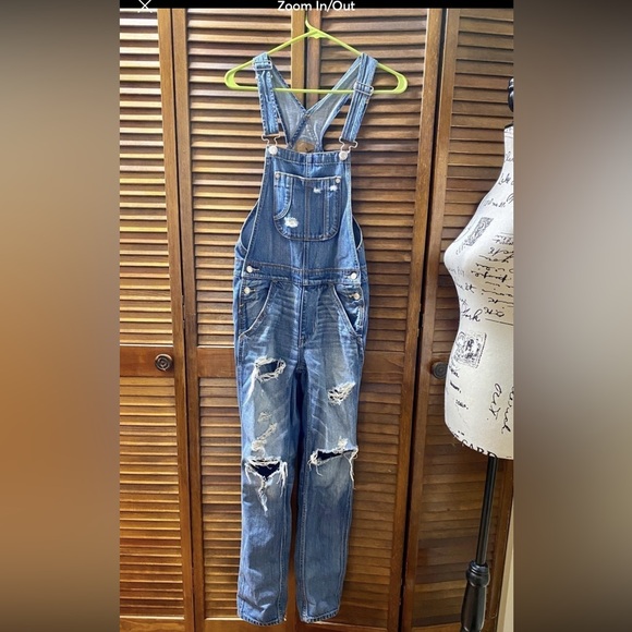 AEO Distressed Overalls - Picture 2 of 8